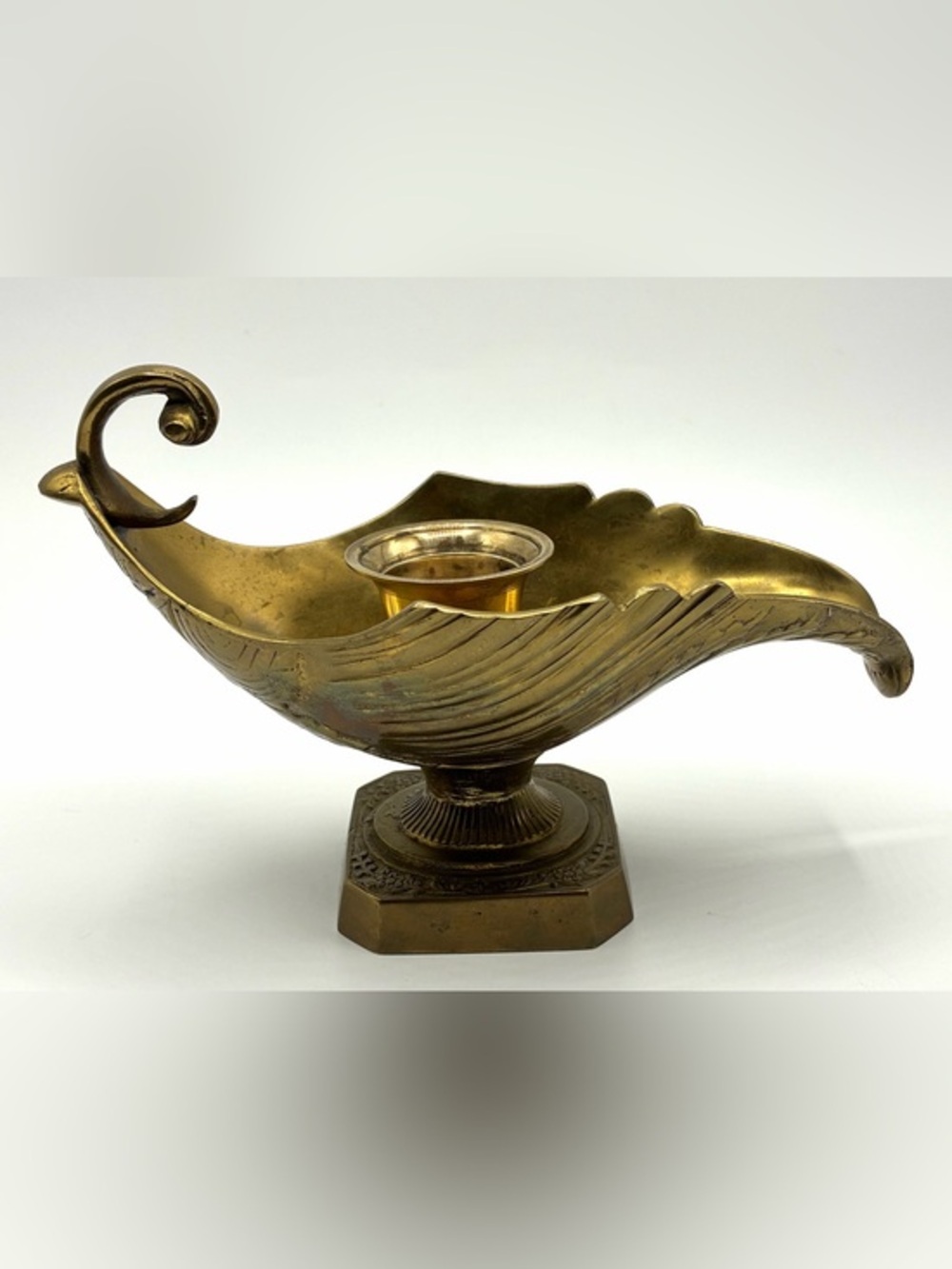 Vintage Brass Aladdin Genie Lamp Style Candle Holder Ornate Home Decor